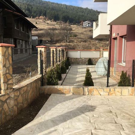 Apartvel Apartment 1 ヴェリングラード エクステリア 写真