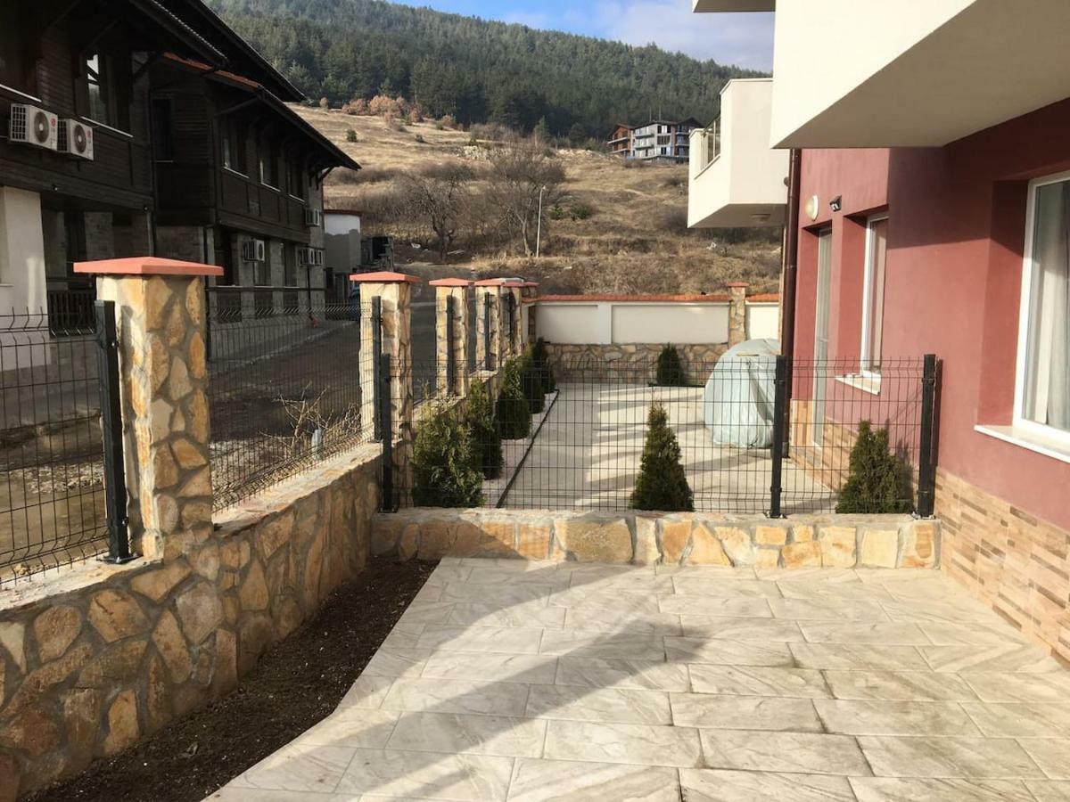 Apartvel Apartment 1 ヴェリングラード エクステリア 写真
