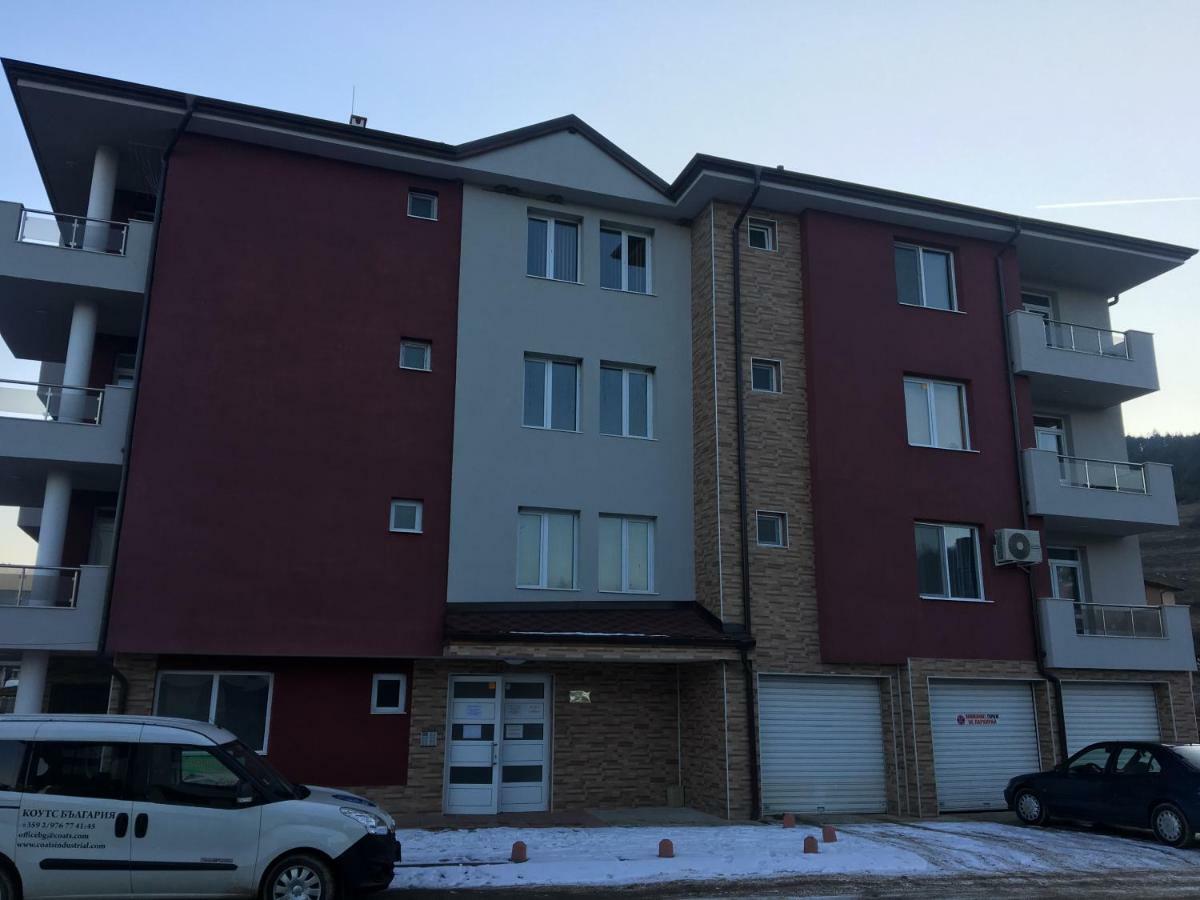 Apartvel Apartment 1 ヴェリングラード エクステリア 写真
